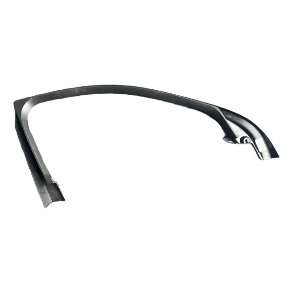 Moldura Janela ( Diant. Direito ) - Volvo Xc40 Recharge Pe Original