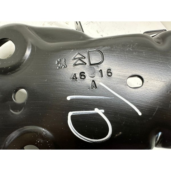 Suporte Eixo Traseiro Direito Peugeot 208 2017 5333