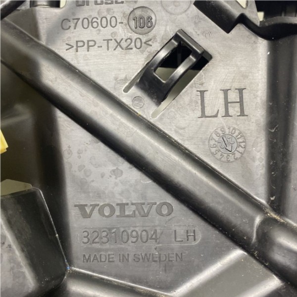 Fechadura Porta ( Traseira Esquerdo ) - Volvo Xc40 2022