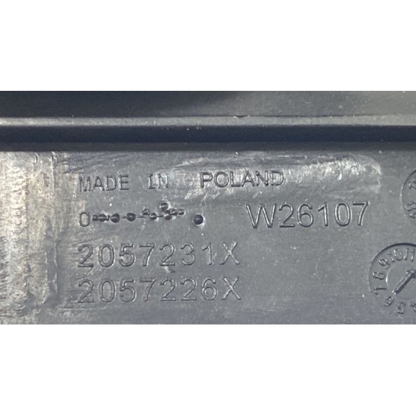 Moldura Travamento Central - Volvo Xc40 Recharge 2022