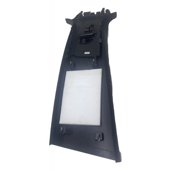 Acabamento Coluna ( Interno Direito )  - Volvo Xc40 2022