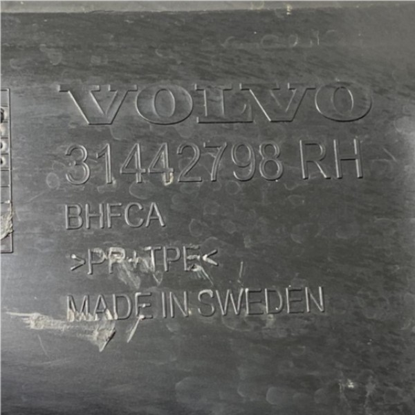 Suporte Para-lamas - Volvo Xc40 2022 ( 31442798 )