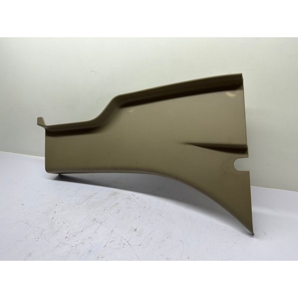 Acabamento Traseiro Direito Dodge Ram 2012 1725