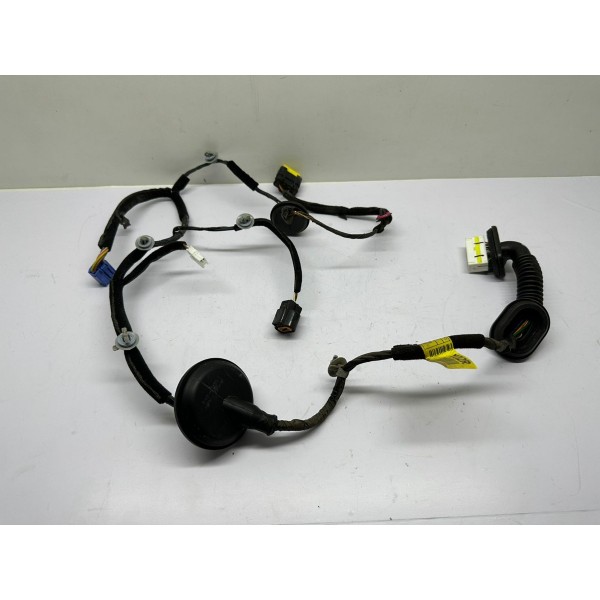 Chicote Porta Tras/direita Kia Cerato 2014 91660a7022 4831