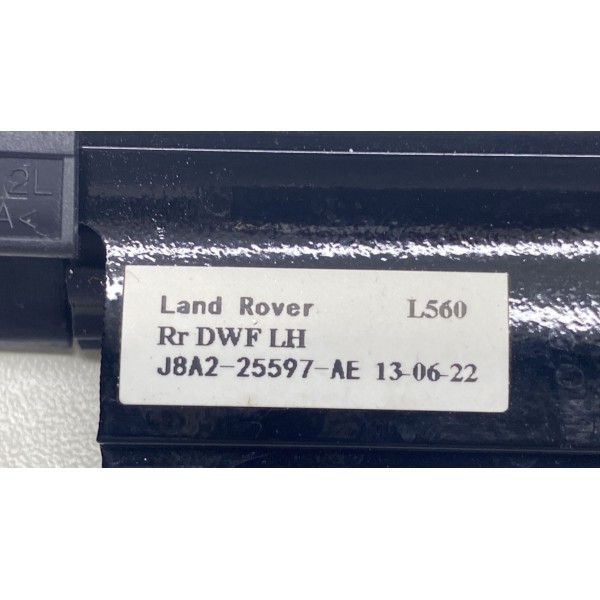 Pestana Externa ( Traseira Esquerda ) - Range Rover Velar 22 Original