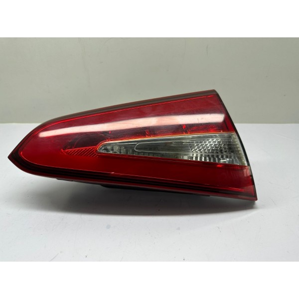 Lanterna Tampa Traseira Esquerda Kia Cerato 2014 4820 Esquerdo