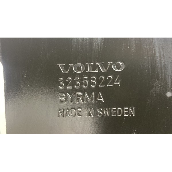 Defletor Ar Grade Frontal - Volvo Xc40 Recharge 2022 Sim